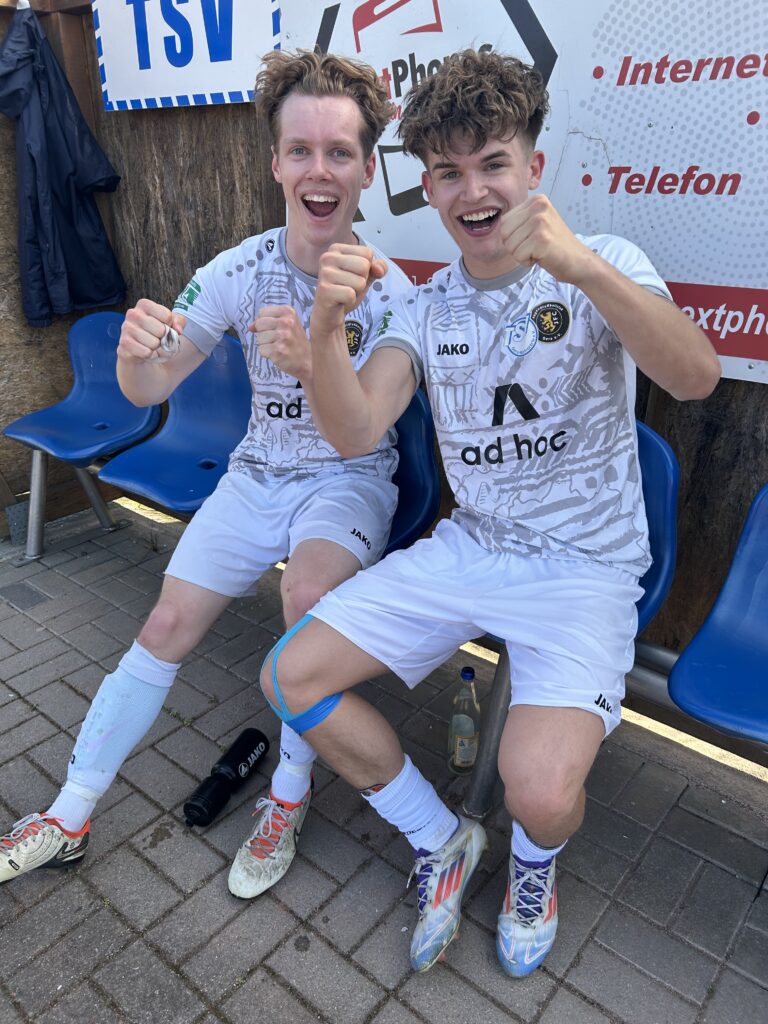 IMG_0975.jpg IMG_0975.jpg