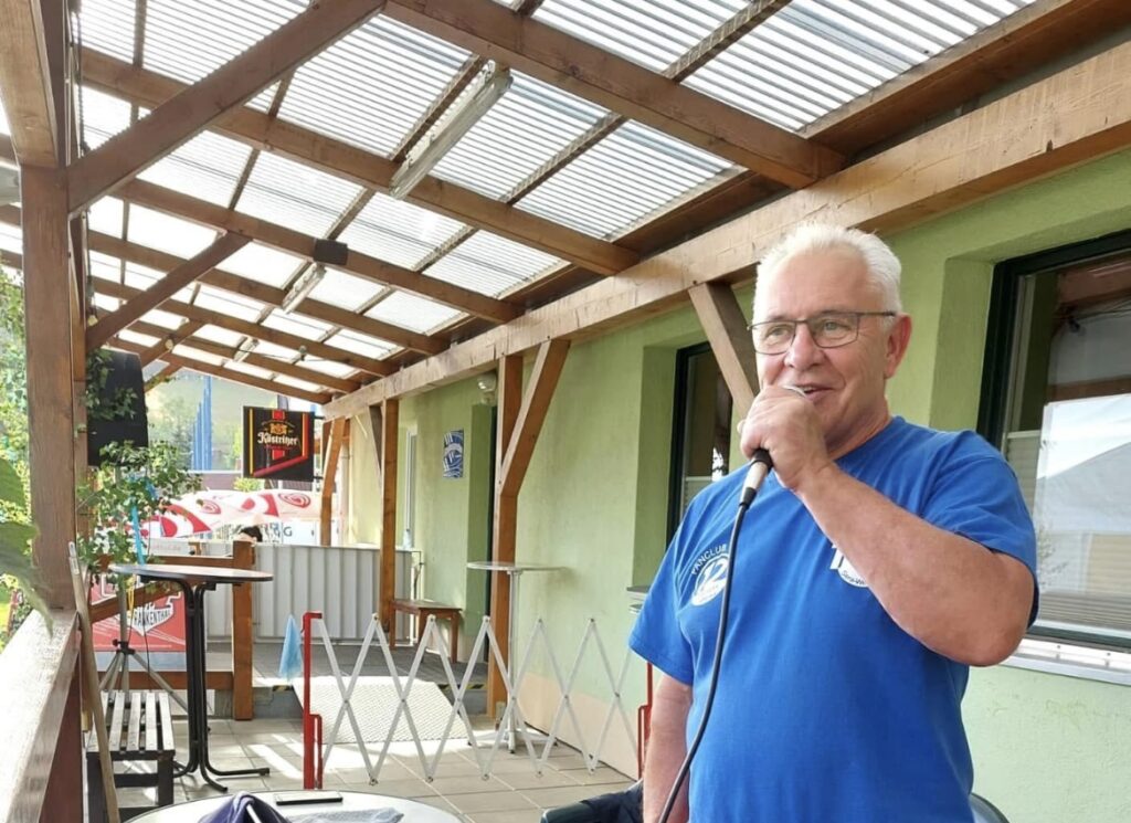 Screenshot Screenshot