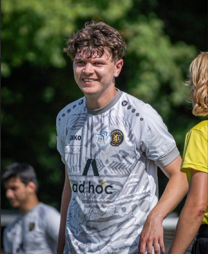 IMG_4586.jpg IMG_4586.jpg