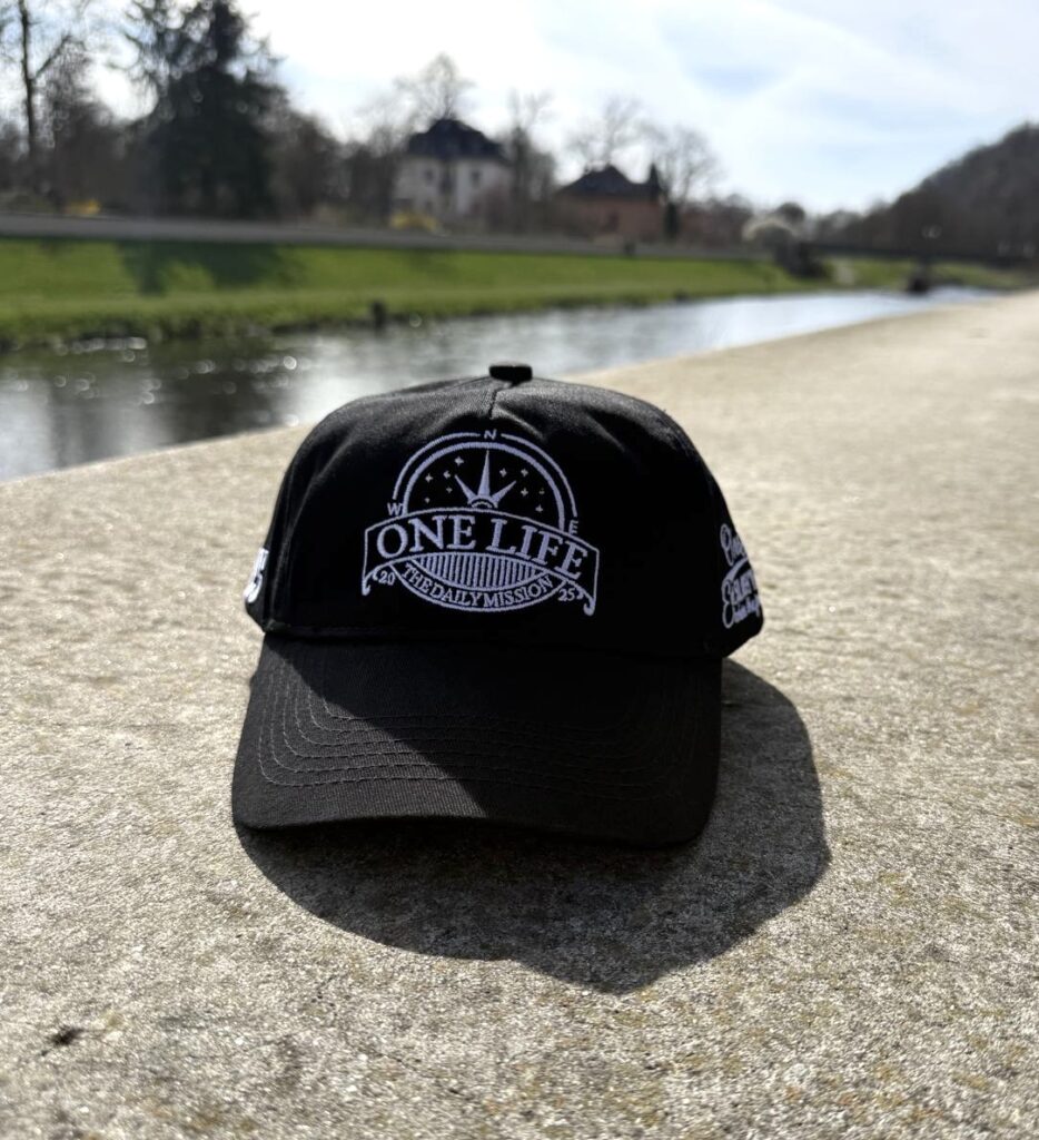 384f1881-e4a8-4bb9-9593-f5146530c25a.jpg 384f1881-e4a8-4bb9-9593-f5146530c25a.jpg